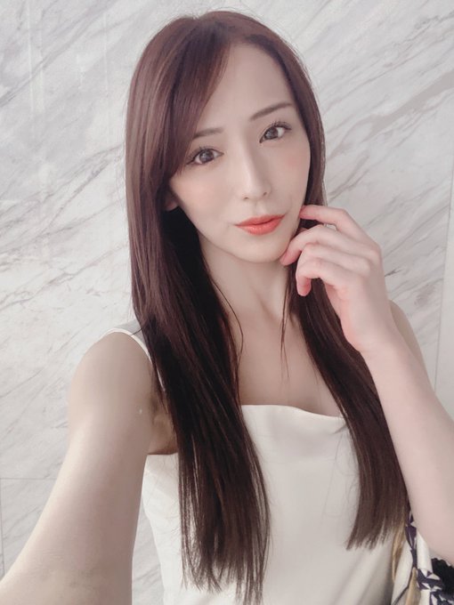 中出解禁！ F罩杯前當地美女主播「廣瀬百合」本月新作開放無套中出！