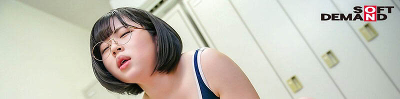 可能是近期最好的眼鏡妹！功課很好的她性慾旺盛就噴！