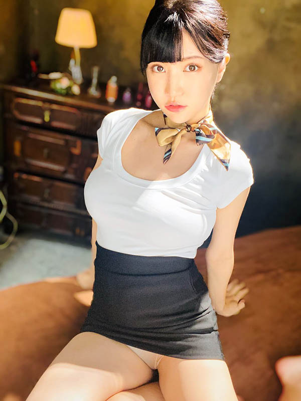 雙馬尾反差性感！ 救世主「高橋聖子」薄紗透明雙馬尾造型狂吸上千贊！