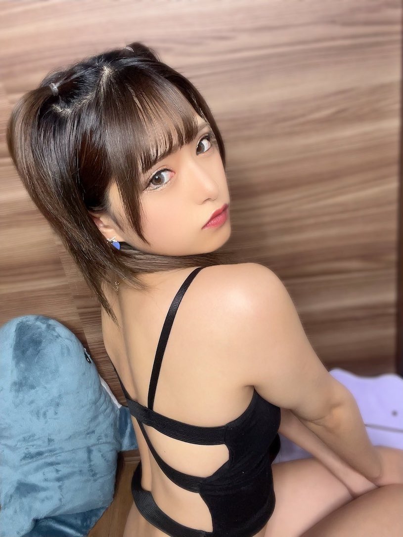 硬式玩法的頂尖女優！ 「渚光希」從校花變成暗黑重口味辣妹！