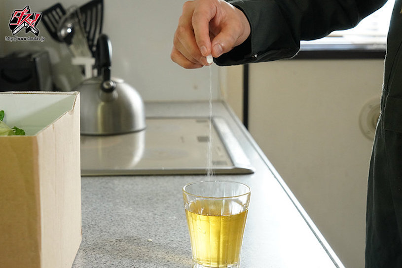 女友「月乃露娜」被社區清潔工睡走了，「交媾噴水」連番激烈大戰！