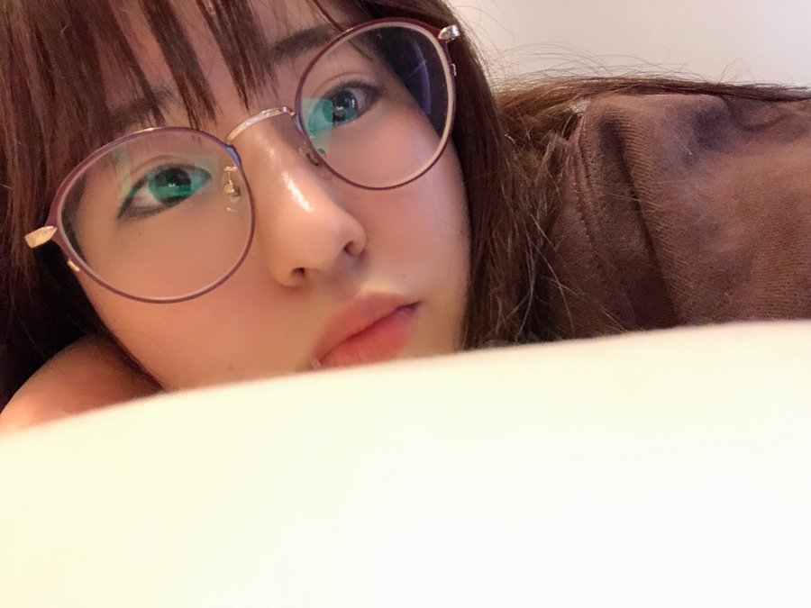 週末限定！ 現役F罩杯OL「吉永好美」兼職出道！