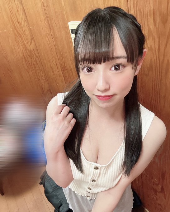 反轉兔女郎出動！ I罩杯火辣白嫩乳前偶像「星七奈奈美」最新作羞恥露出雙乳下體！