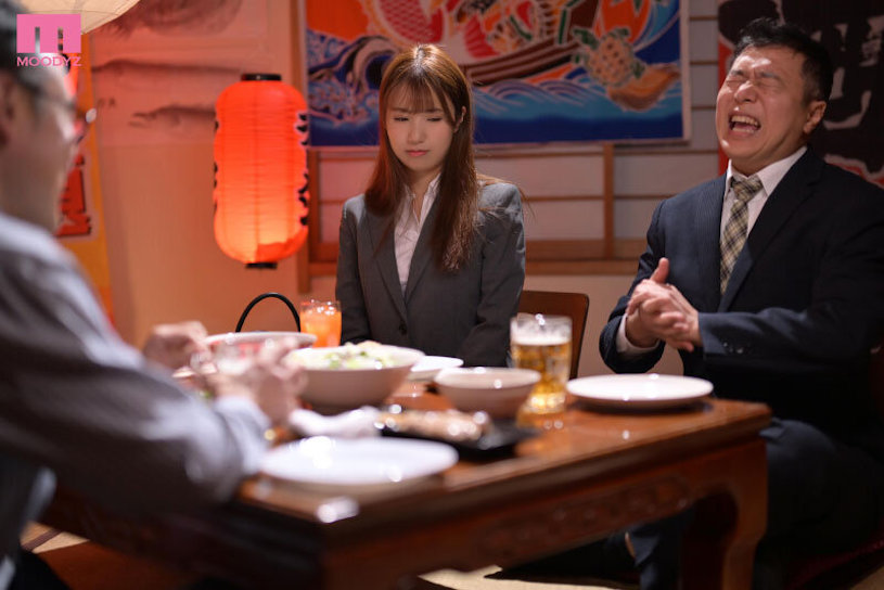 討厭的上司肉體超銷魂!巨乳小馬「和久井美兎」被中出到狂高潮...