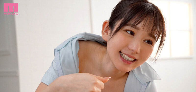 收縮的誘惑G奶!超兇巨乳牙助「五日市芽衣」下海,飢渴表現超好評!