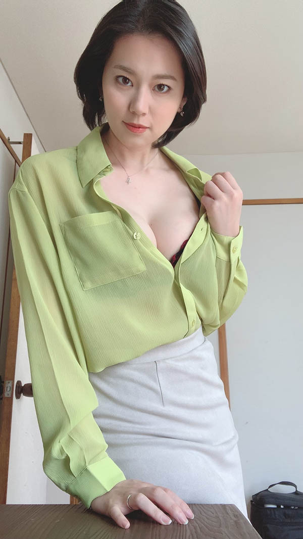 想重燃老公熱情… 本物人妻《平井栞奈》下海只為找回「女·性魅力」