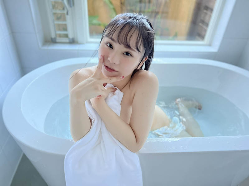 人氣童星發育過激…頂H CUP巨乳下海《中山文香》有容(貌)奶又大!