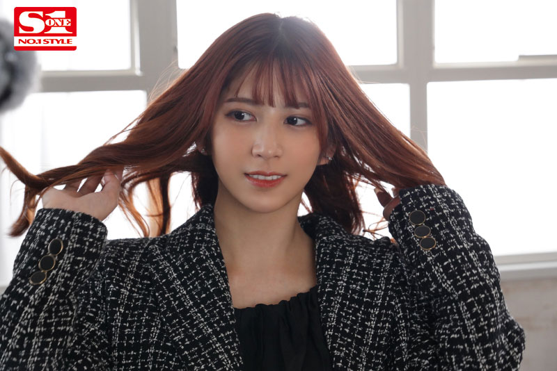 高傲巨乳名媛「七ツ森りり」慘遭下藥蹂躪淪為工作人員洩慾專屬玩偶