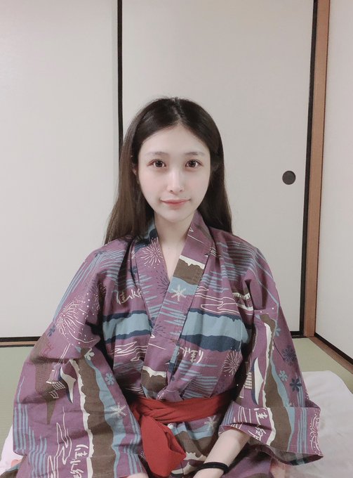 反差被虐狂！ 白嫩美女音大學生「中條鈴華」出道大解禁！