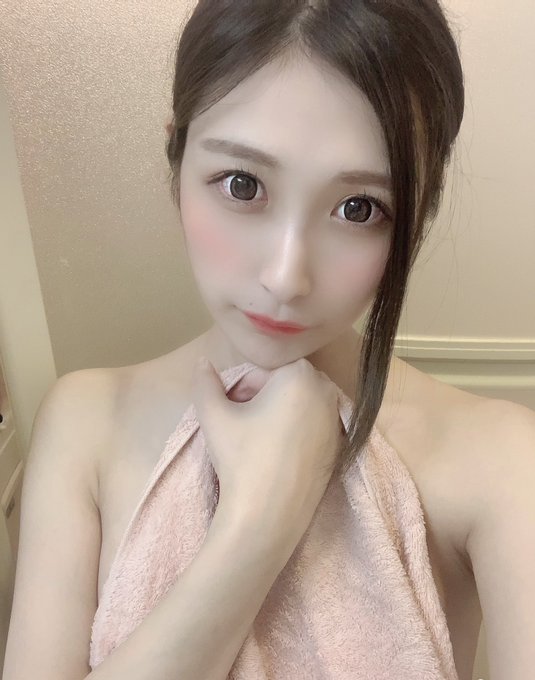 反差被虐狂！ 白嫩美女音大學生「中條鈴華」出道大解禁！