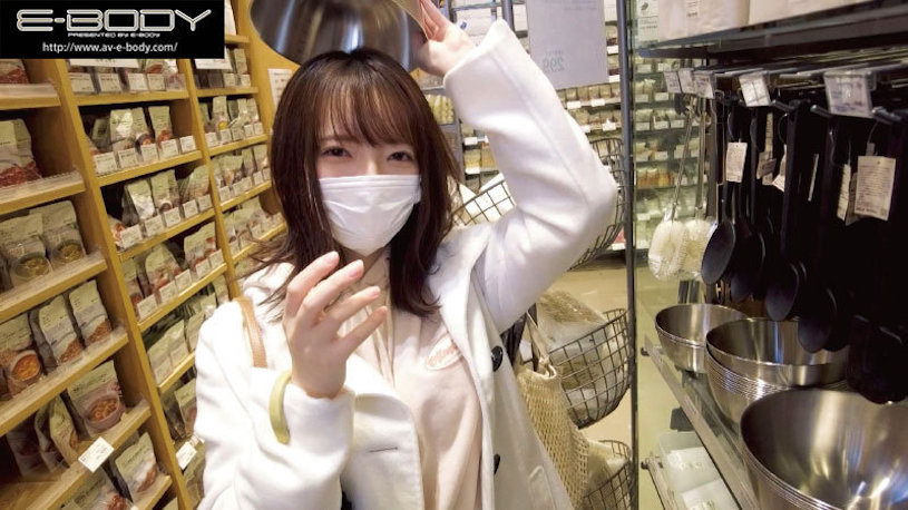 最好的5位巨乳奶妹！第一次交的女友「脫衣後超誇張細腰巨乳」！