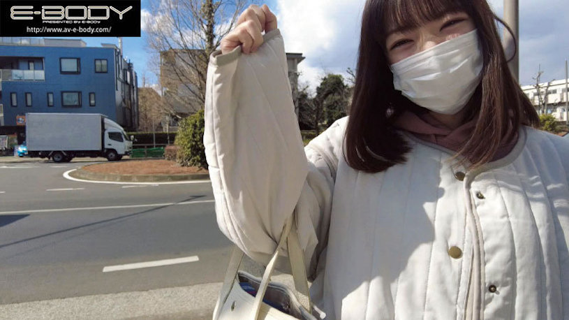 最好的5位巨乳奶妹！第一次交的女友「脫衣後超誇張細腰巨乳」！