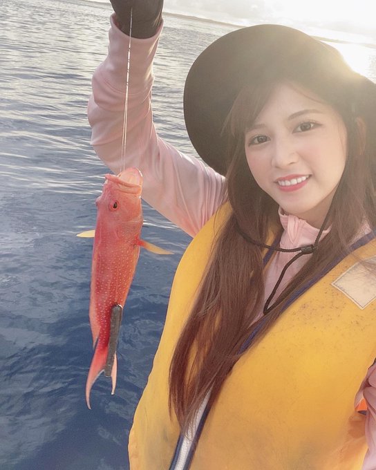 出道滿月！ 前雜誌模特兒「七森莉莉」YT頻道開幕、侃侃而談轉職女優心路歷程！