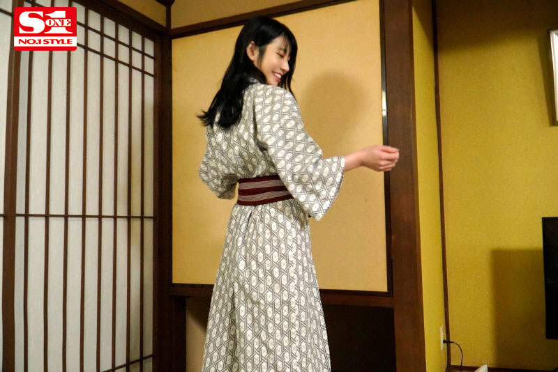 極上美女「河北彩花」溫泉性愛初體驗!邊泡湯邊做愛太銷魂