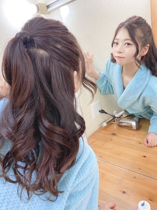 辣妹系新血！ G罩杯美巨乳新人「真木夏芽」一人分飾兩角出道！