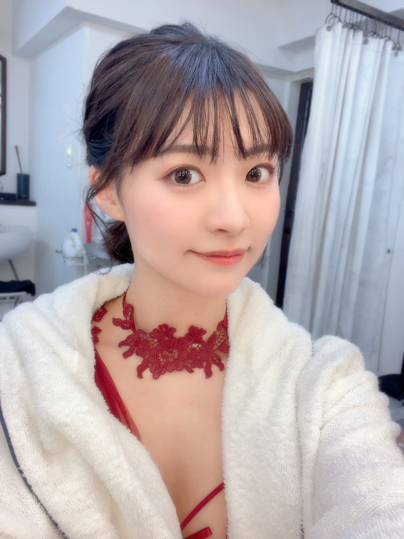 女優排行贏過三上！國民美少女「東條夏」移籍大尺度片商！