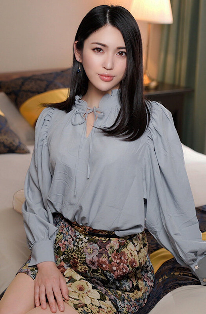 強檔素嫩妻新片精選！前地方美人主播、臀圍100公分辣妹！