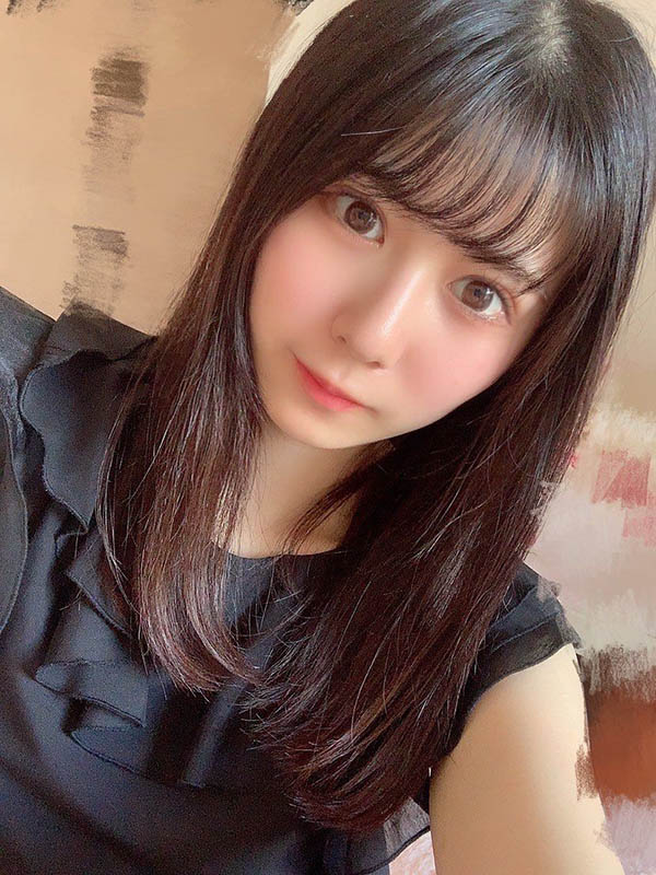 清純可開發！ JK美少女《好實穗乃》下海…青春嫩體調教後不同凡響