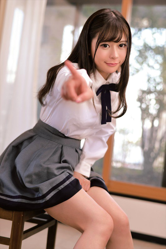 發爆乳照說再見！潮吹機器「悠月梨子愛菜」3月底退縮！