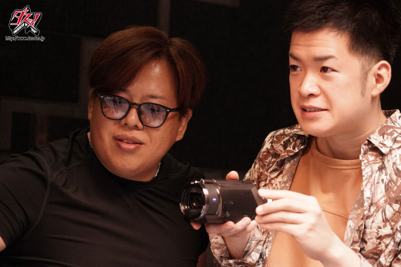 被炎上的前科直播主闖入豪宅家!性侵「巨乳貴婦人妻」斎藤あみり