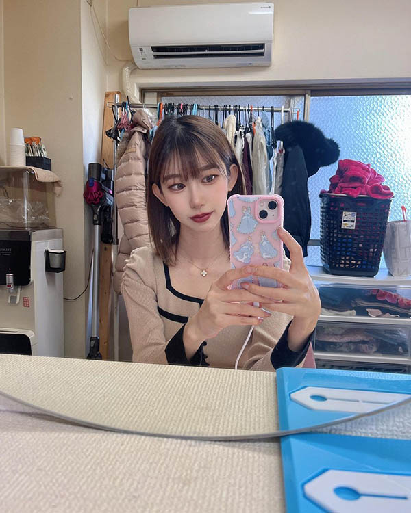 引退五年復出再戰！實力派《黒川菫》纖腰長腿香爆演技更獲老司機大贊