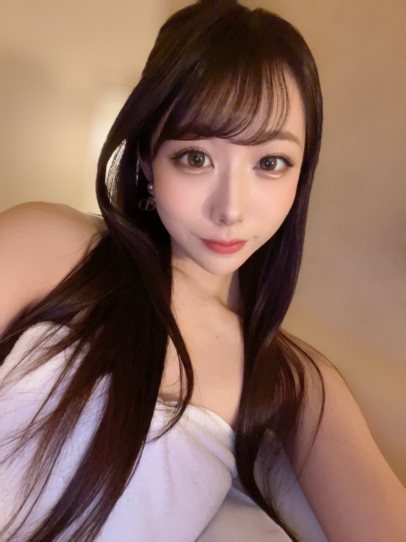 2021最美AV界主播!超魅惑發片機器「尾崎惠梨香」!