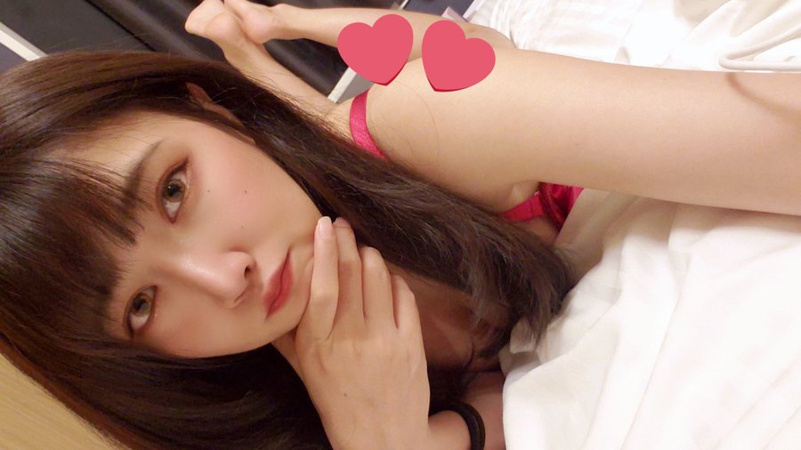 狂吸上千次觀看！魔鬼身材新人女優「詩音乃蘭」穿著性感女僕裝搖來搖去…！