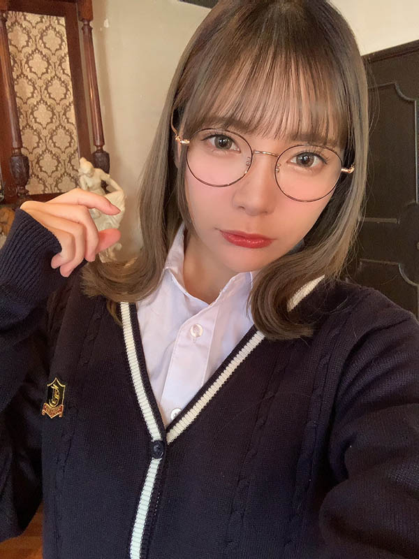 一周DIY五回!小馬《一條澪》慾望強又超能幹欠虐體質下海吃很開