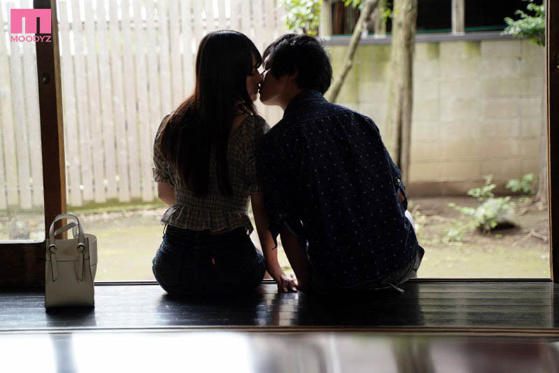 青梅竹馬「安部未華子」十年後再會!與成了AV女優的她忘情交合