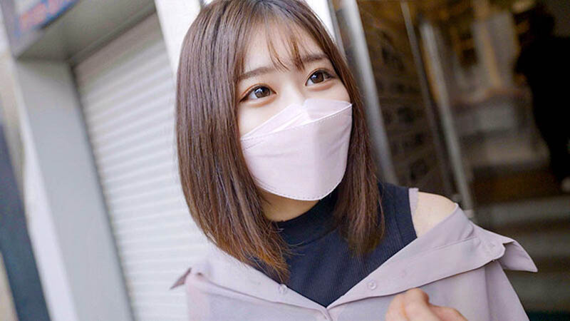 1月強檔素女學生作品!身材有SSS級爆乳!