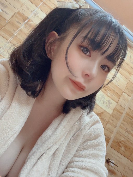 M的挑戰! 111公分M罩杯超乳美女「吉根尤莉亞」最新作襲!挑戰成功就能無套中出!