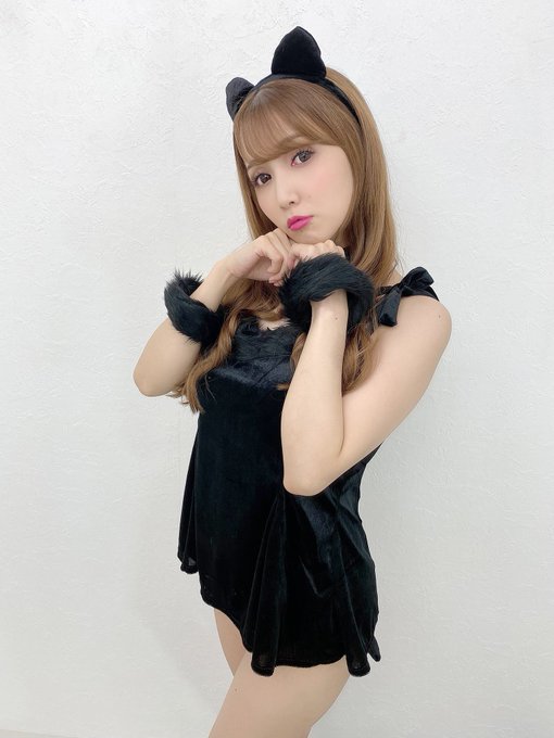 唱名親簽！ 性感成人偶像「友田彩也香」將舉辦線上簽名會！