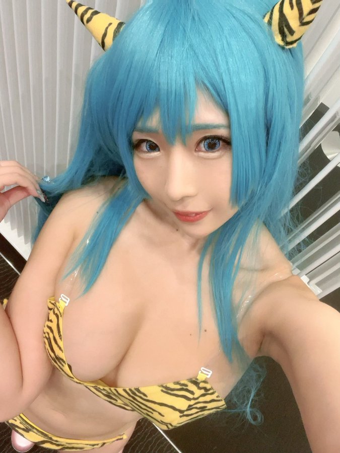 暢銷3萬部！ G罩杯金髮巨乳「乙愛麗絲」最新作挑戰人氣A漫改作品！