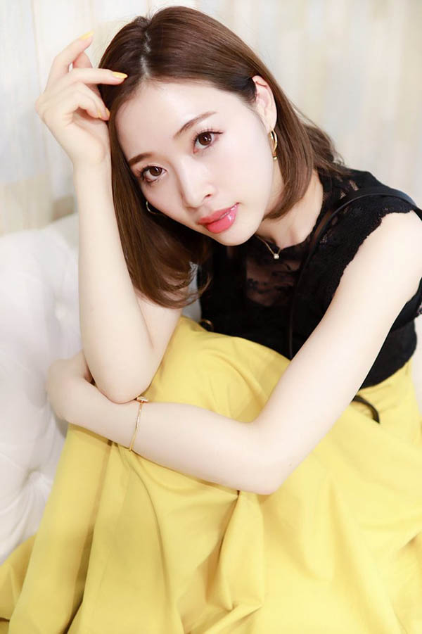 AV界身材教科書！禦姐「本田岬」巨乳、神腿都是極品！