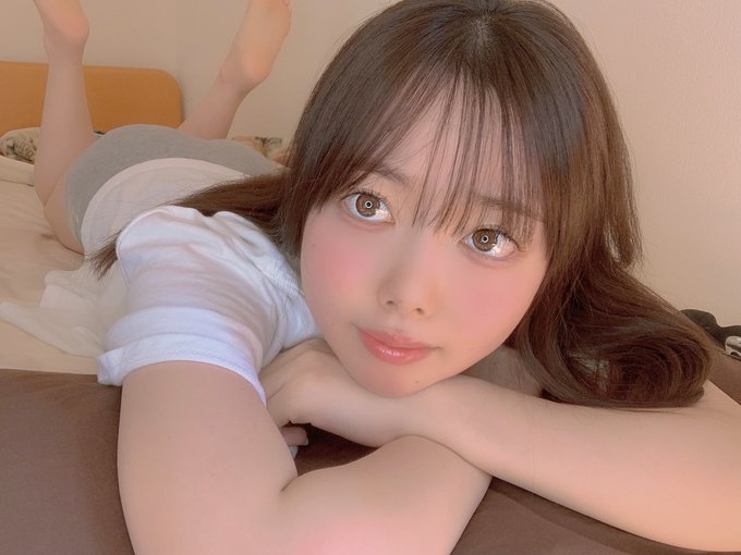 清純可人！大眼白皙美少女「百瀬明日香」出道！