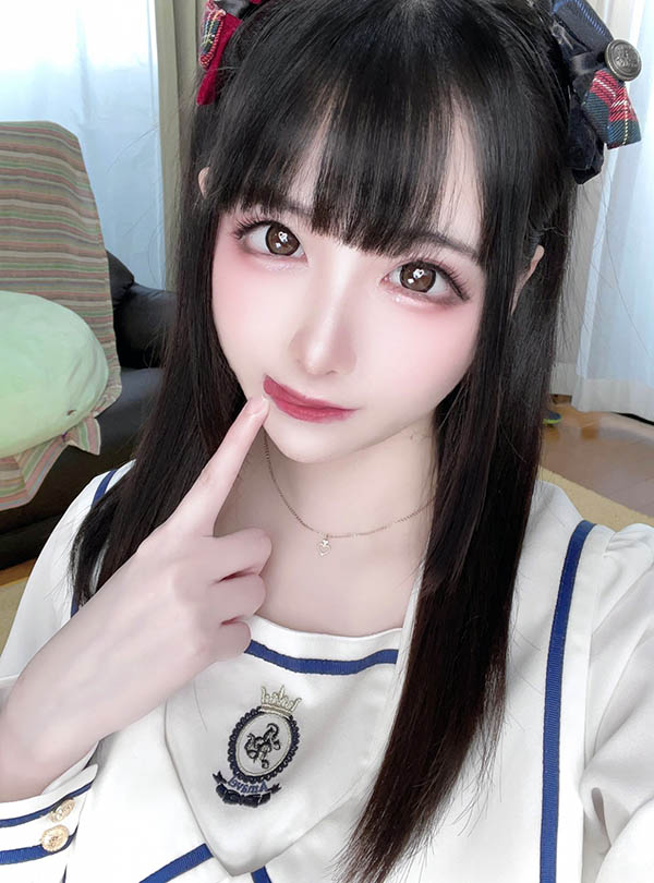 作品觀看平台揭開童顏18歲黑暗面表面清純原來是假象…不倫戀、NTR是日常