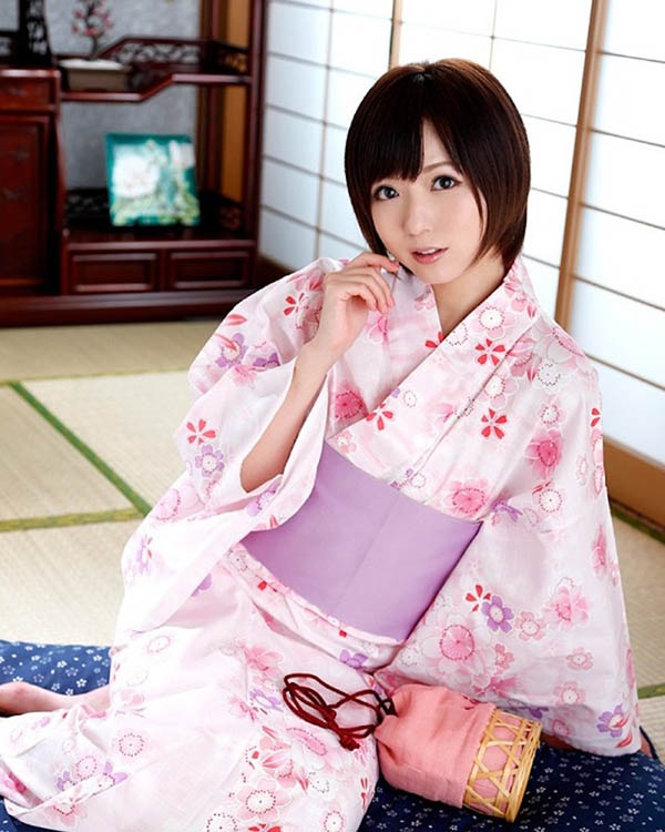 永遠的妹系女神！ 「麻倉憂」用「頂級童顏」帶網友進入世界！