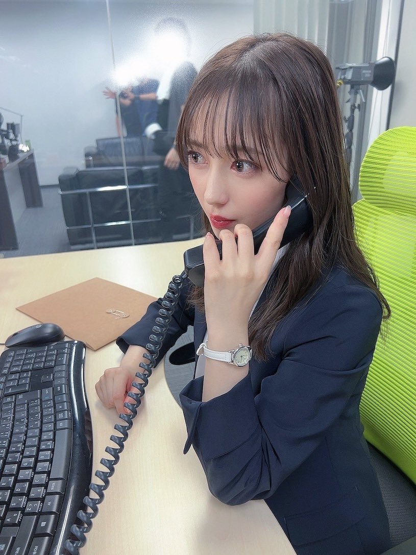 首度劇情演出! E奶大咖藝人「小湊四葉」奪月間女優冠軍!