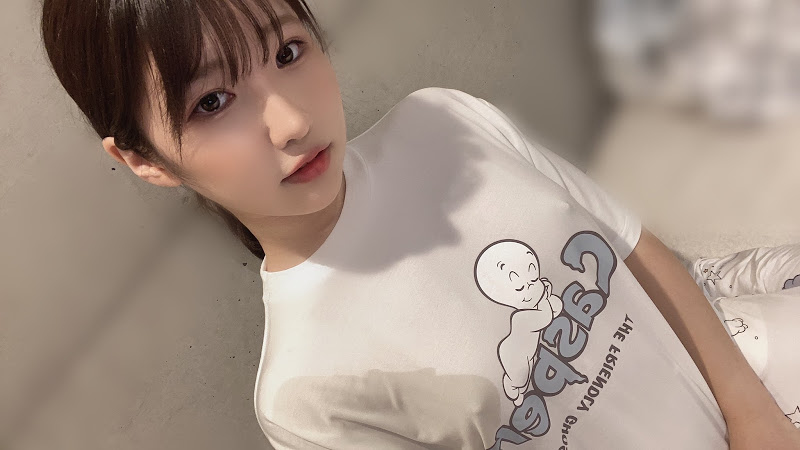 店內人氣第一女僕！ 飽滿E罩杯美少女「志恩真子」出道！