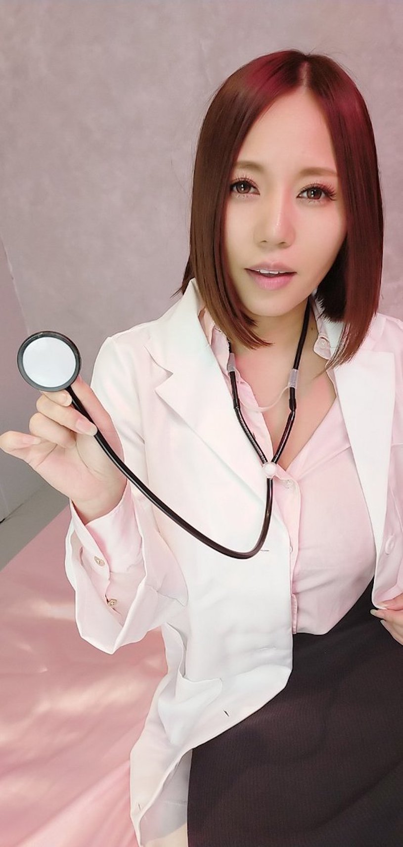 傳說中的爆乳女王！ 「西條琉璃」111公分雄偉M奶太讓人失控！