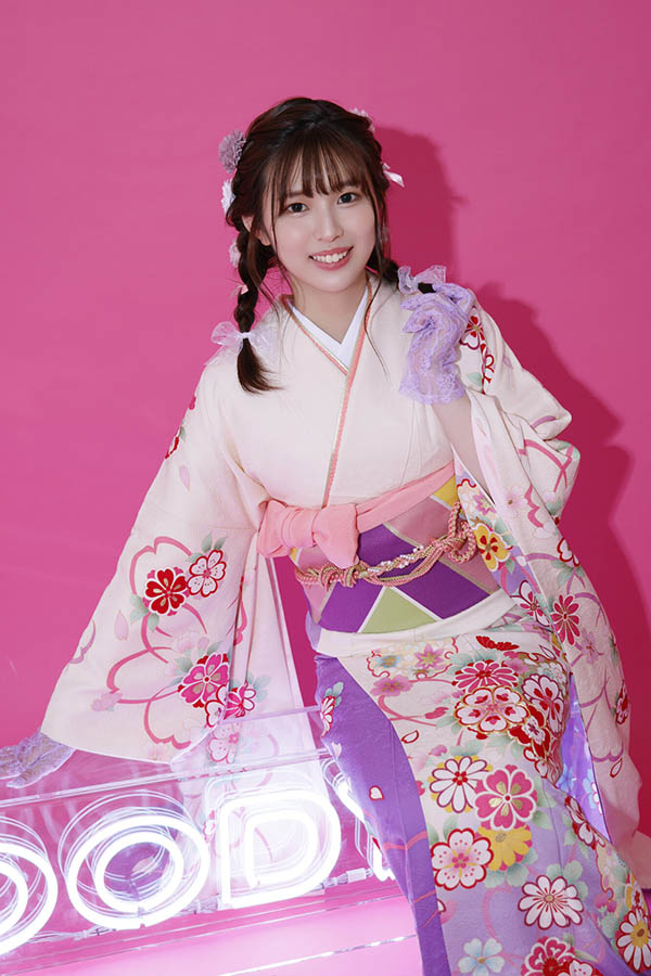 一開始都在裝乖!現在露出本性的女優是⋯