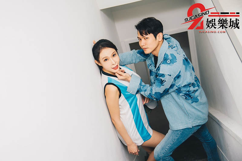 世界盃足球賽開打！娃娃也和仔仔搞起來了！