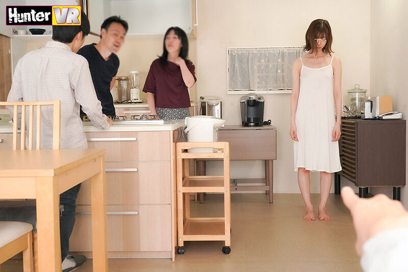 半透明的人影出現……這支VR片有鬼!