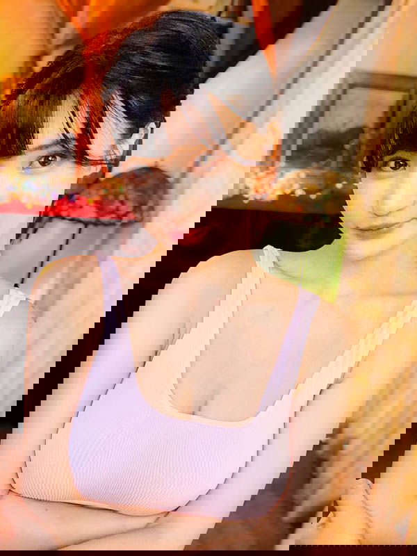 技術杯台來了！ 救世主「高橋聖子」降臨YOUTUBE、4K高畫質熱彈搖滾給你看！