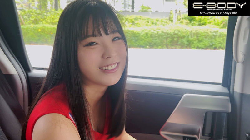 想重返榮耀的寫真偶像「真波靜奈」出道，小馬巨乳曲線超誘惑！