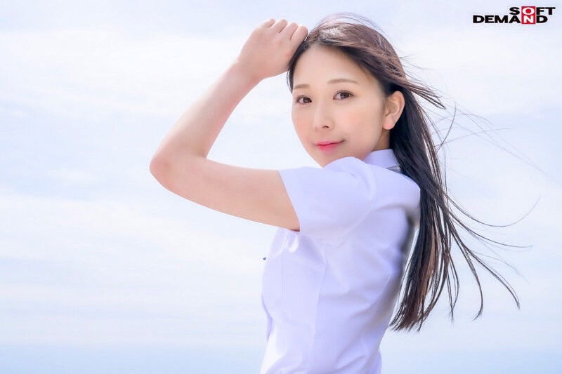 高顏值「透明感粉紅美乳正妹」出道,「光滑誘人的白嫩胴體」超吸睛!