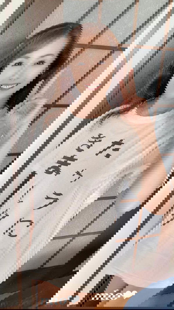 NTR專業戶！ 50路未滿！資深人妻風騷色氣全顯… 可攻可守老少通吃～