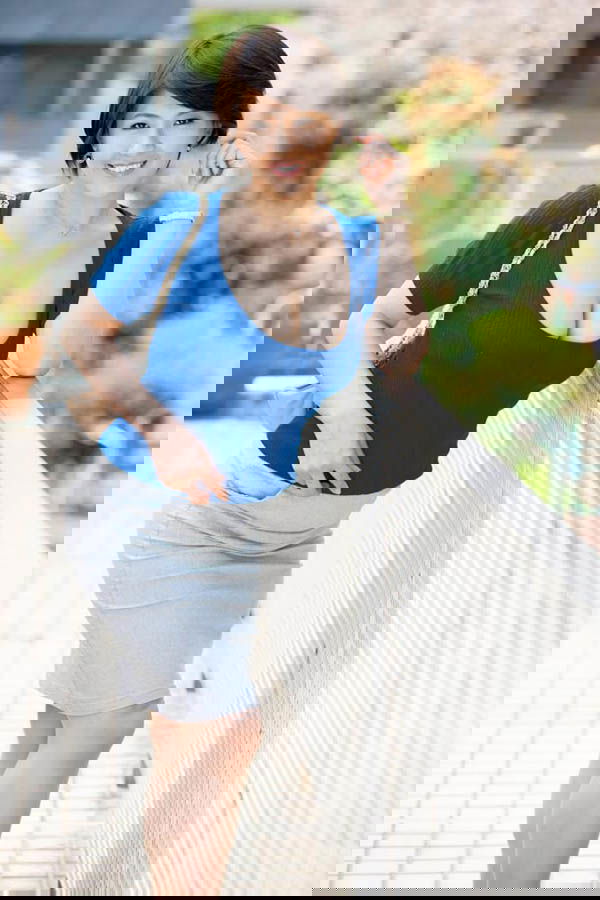 S級熟女!巨乳姊姊乳量充沛、母愛氾濫忍不住想投入她的懷抱感受溫情