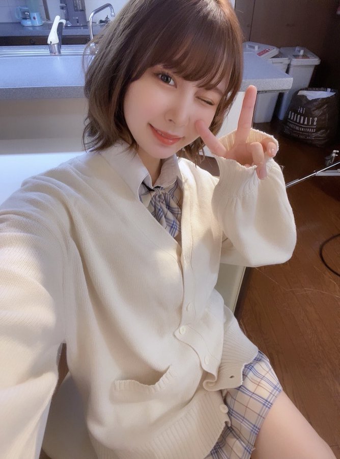 悲報！ 24歲E罩杯美乳超絕美少女「川北梅莎」無預警突爆AV引退！