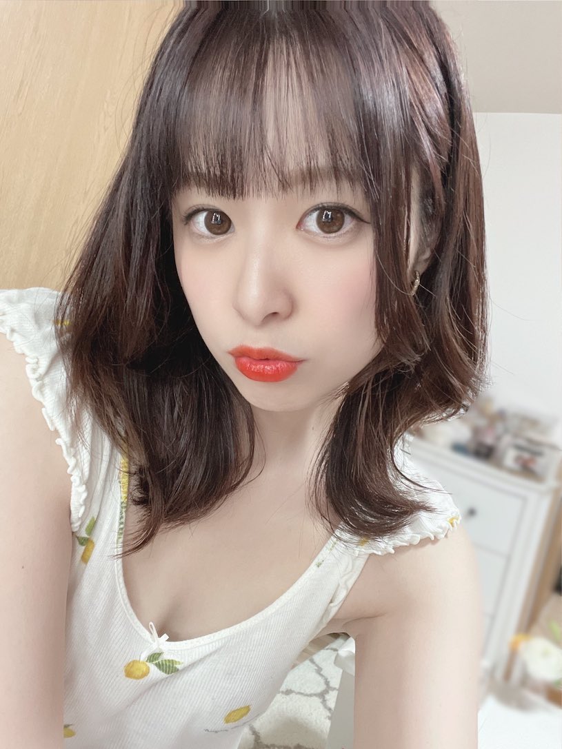 又正又實用！高顏值萌妹「二宮光」曲線超白嫩，運動部學生都瘋狂！